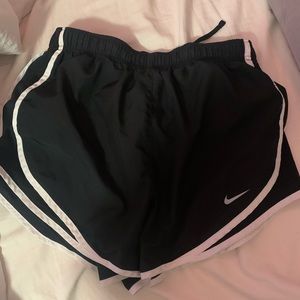 women’s nike shorts